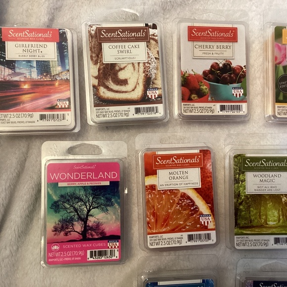 NEW LOT of 11 ScentSationals Scented Wax Cubes - Picture 2 of 6